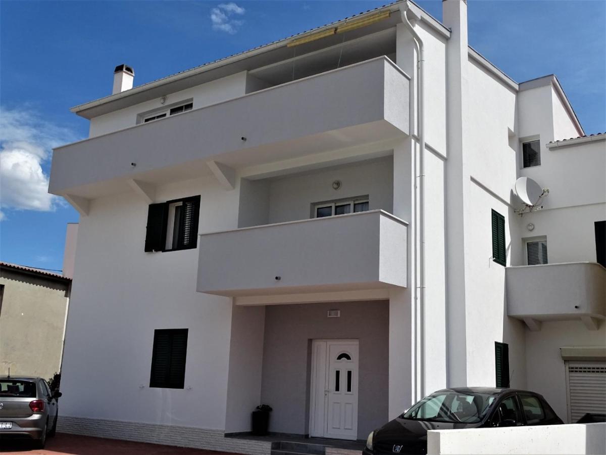 Apartments By The Sea Pag - 16100 Pag Town Zewnętrze zdjęcie