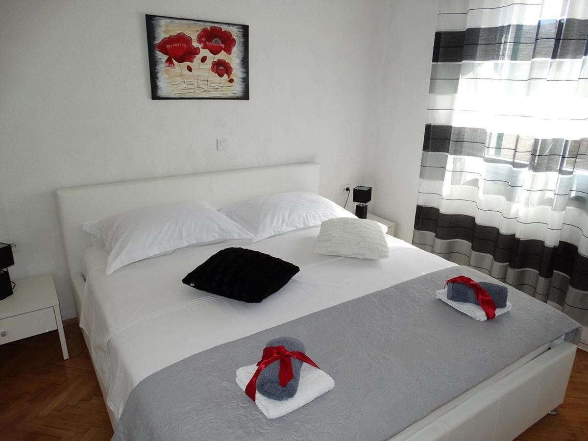 Apartments By The Sea Pag - 16100 Pag Town Zewnętrze zdjęcie